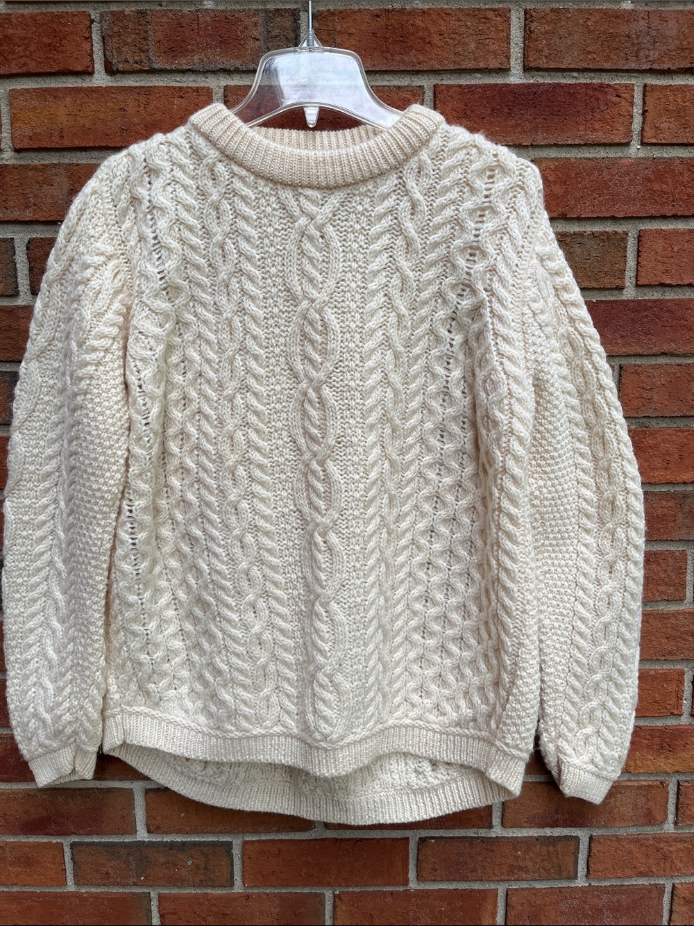 Aran Mõr 100% Merino Wool Chunky Cable Knit Fisherman Aran Knit Sweater Relaxed